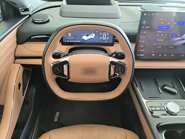 Geely Galaxy Xingyao 8 — Фото автомобиля 10