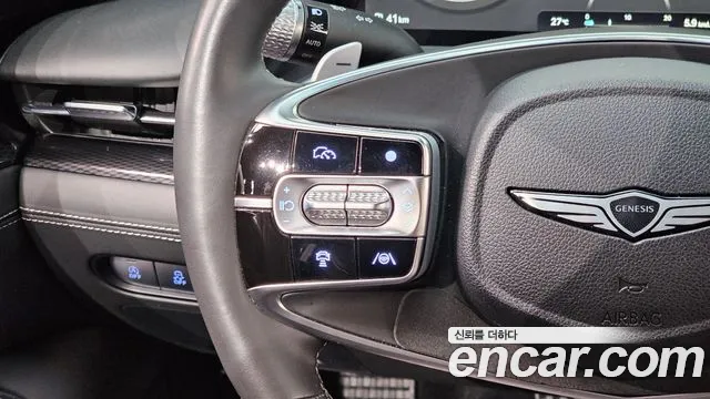 Genesis G90 Бензин 3.5 турбо AWD — Фото автомобиля 24
