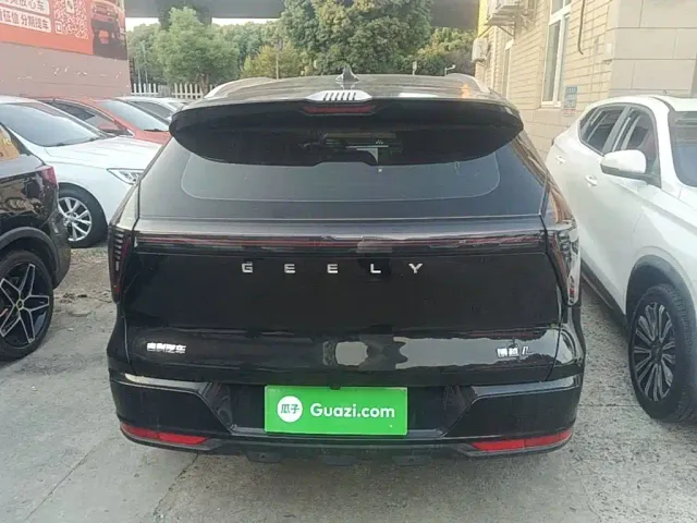 Geely Boyue L — Фото автомобиля 5