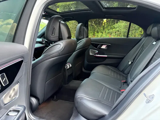 Mercedes-Benz C-Class — Фото автомобиля 8