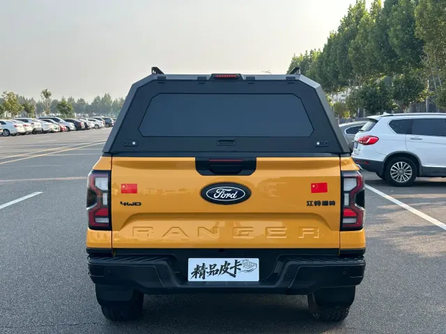 Ford Ranger — Фото автомобиля 15