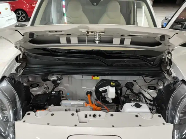 Wuling Hongguang Mini EV — Фото автомобиля 19