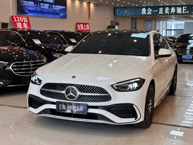 Mercedes-Benz C-Class — Фото автомобиля 2