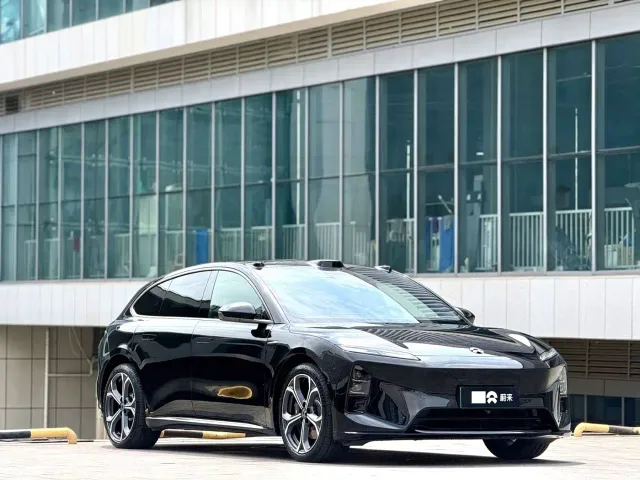 Nio ET5 Touring — Фото автомобиля 4