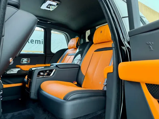 Rolls-Royce Cullinan — Фото автомобиля 8
