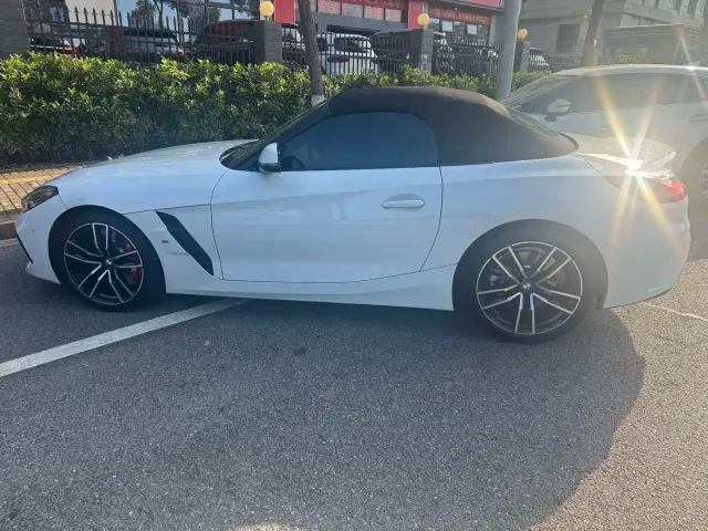 BMW Z4 — Фото автомобиля 8
