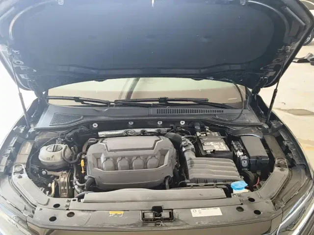 Volkswagen Passat — Фото автомобиля 19