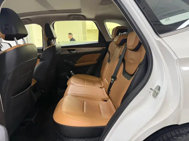Haval Jolion — Фото автомобиля 15