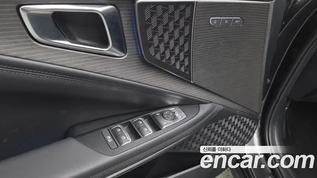 Kia K8 K8 (New) Hybrid — Фото автомобиля 28