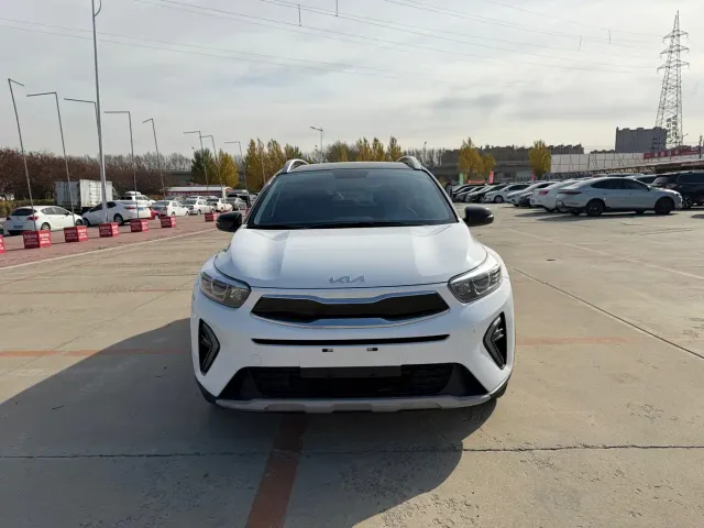 Kia KX1 — Фото автомобиля 2