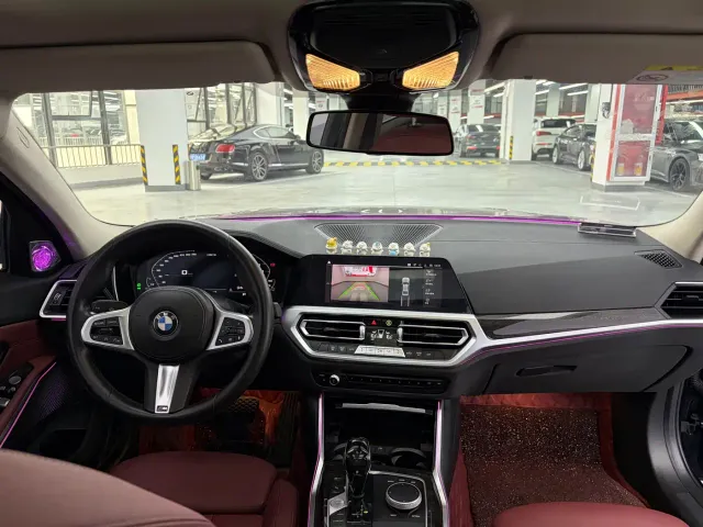 BMW 3 Series — Фото автомобиля 5