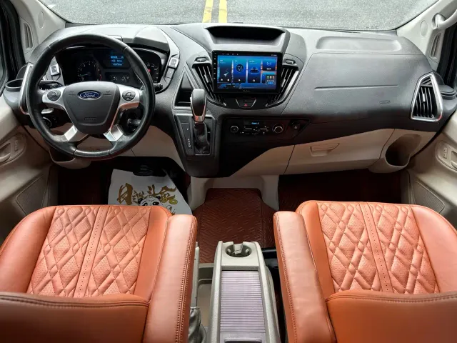Ford Tourneo — Фото автомобиля 13