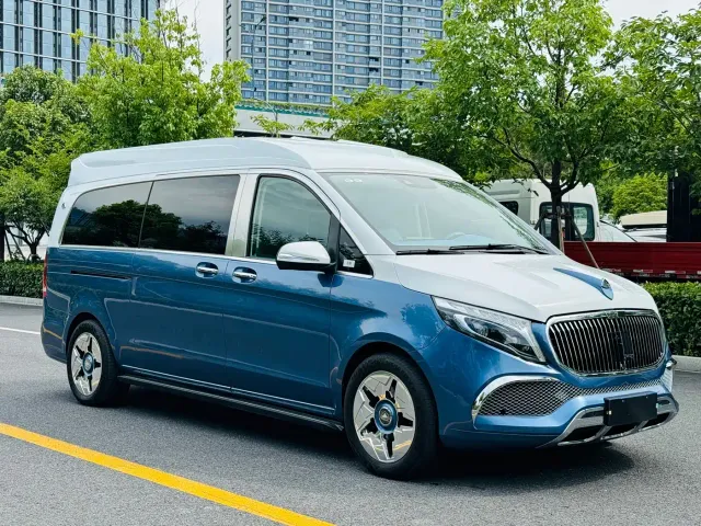 Mercedes-Benz V-Class — Фото автомобиля 3