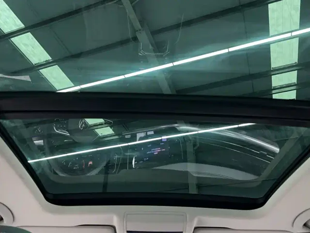 Volkswagen Passat — Фото автомобиля 5
