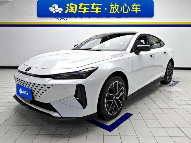 Фотография автомобиля — Changan UNI-V