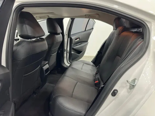 Toyota Corolla — Фото автомобиля 6