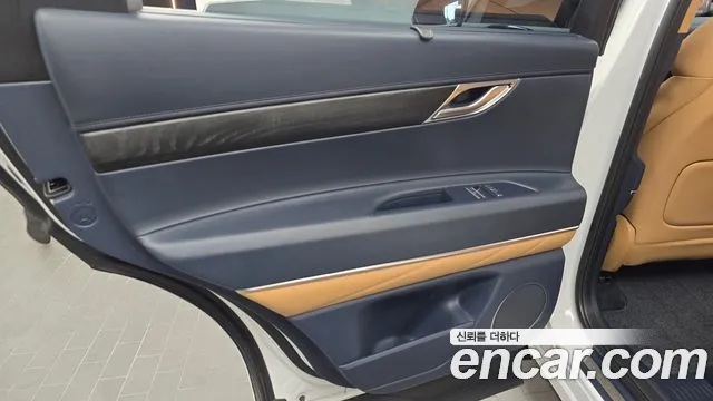 Genesis GV80 2.5T Бензин AWD — Фото автомобиля 23