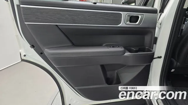 Hyundai Santafe — Фото автомобиля 24