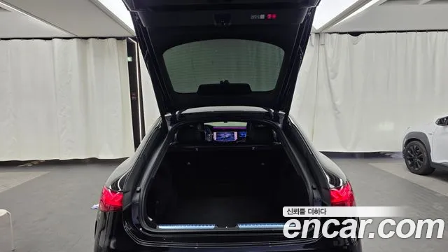 Mercedes-Benz EQS — Фото автомобиля 20