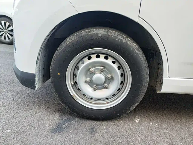 Wuling Yangguang — Фото автомобиля 22