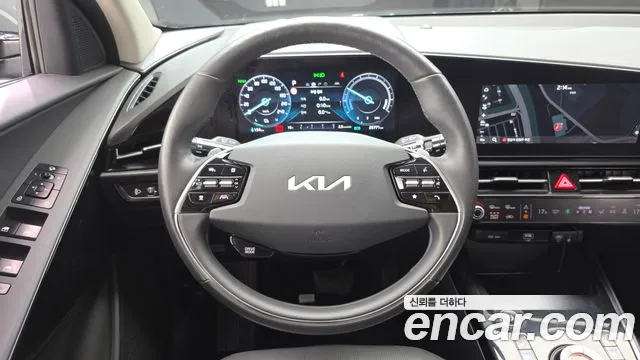 Kia Niro New — Фото автомобиля 18