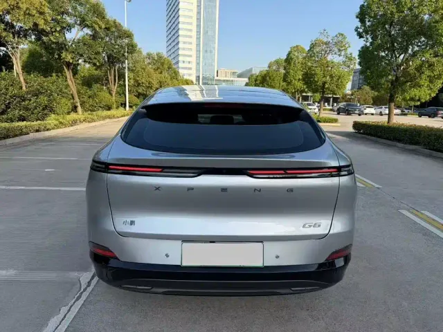 Xpeng G6 — Фото автомобиля 7
