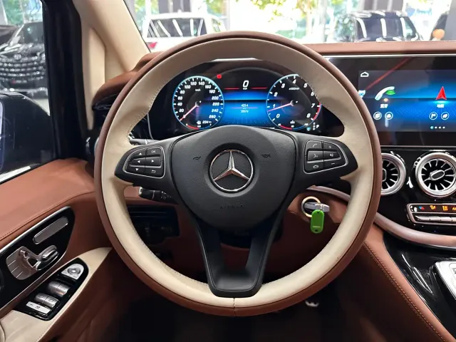 Mercedes-Benz Vito — Фото автомобиля 23