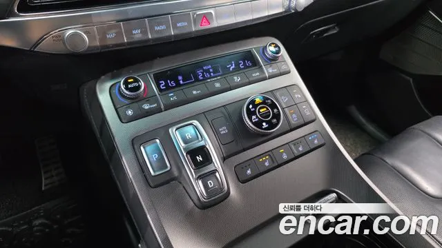 Hyundai Palisade — Фото автомобиля 12