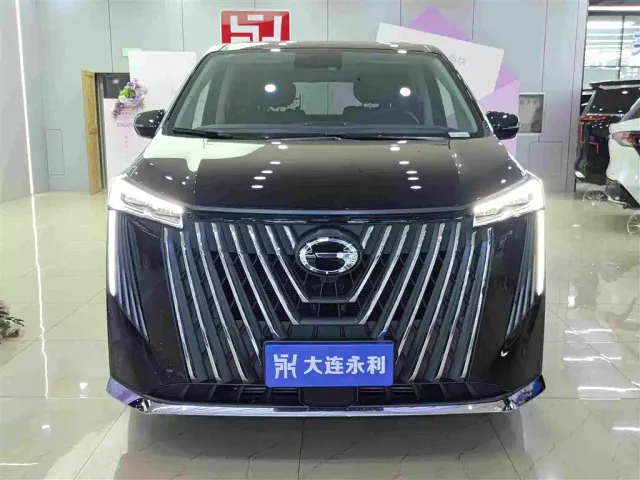 GAC Trumpchi M8 — Фото автомобиля 2