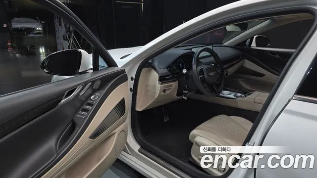 Genesis G80 RG3 — Фото автомобиля 10