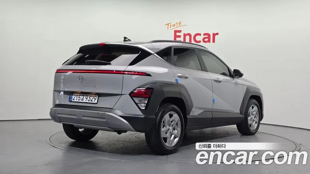 Hyundai Kona Kona (SX2) Бензин 1.6 турбо 2WD — Фото автомобиля 2