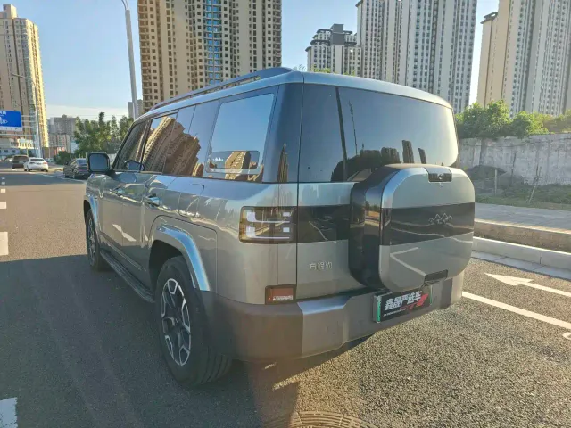 BYD FangChengBao Titanium 7 — Фото автомобиля 6