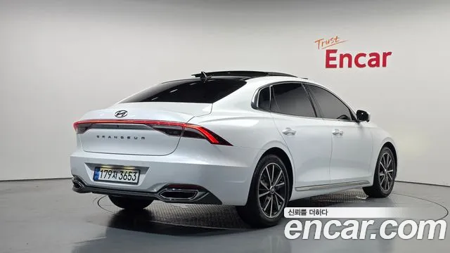 Hyundai Grandeur Grandeur (New) — Фото автомобиля 2