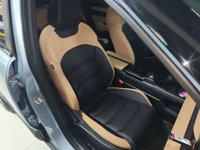 Geely ICON — Фото автомобиля 24