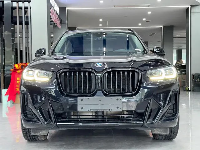 BMW X3 — Фото автомобиля 2