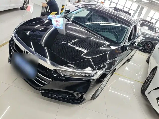 Фотография автомобиля — Honda Accord