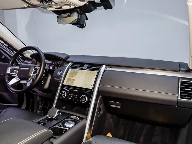 Land Rover Discovery — Фото автомобиля 22