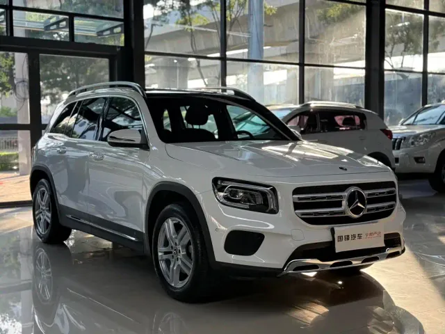 Mercedes-Benz GLB-Class — Фото автомобиля 3