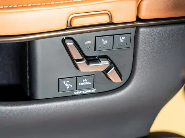 Toyota Vellfire — Фото автомобиля 16