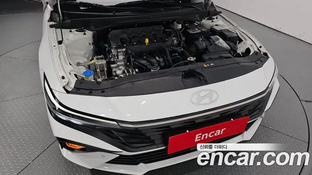 Hyundai Avante CN7 — Фото автомобиля 6
