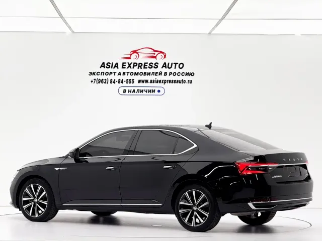 Skoda Superb — Фото автомобиля 5