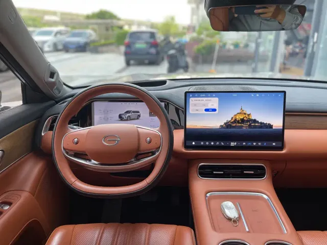 GAC Trumpchi Xiangwang S9 — Фото автомобиля 15