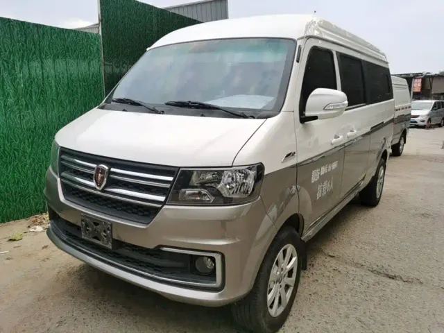 Фотография автомобиля — Jinbei New Hiace X30L