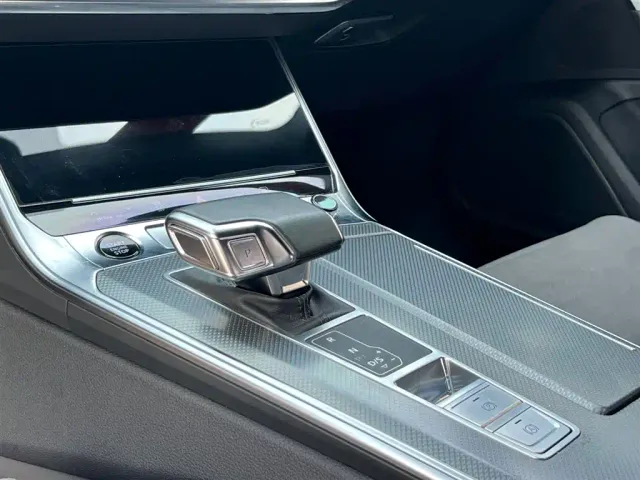 Audi A6L — Фото автомобиля 11