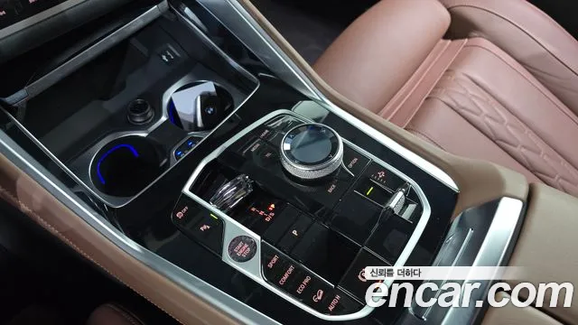 BMW X6 xDrive40i M Sport — Фото автомобиля 9