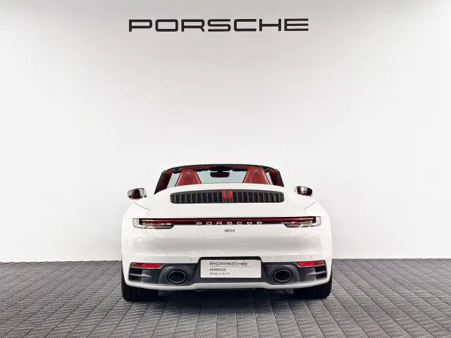 Porsche 911 — Фото автомобиля 4