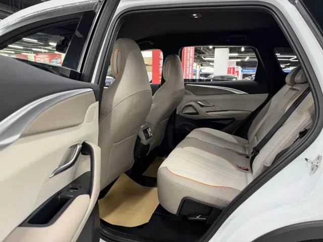 BYD Song Pro — Фото автомобиля 17