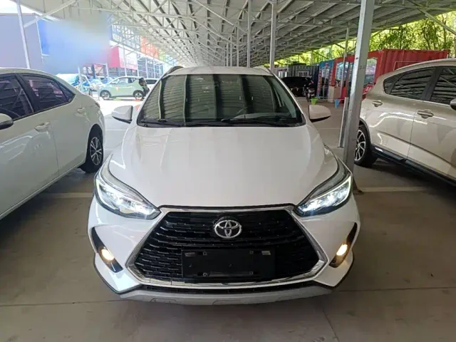 Toyota YARiS L Zhi Xuan — Фото автомобиля 2