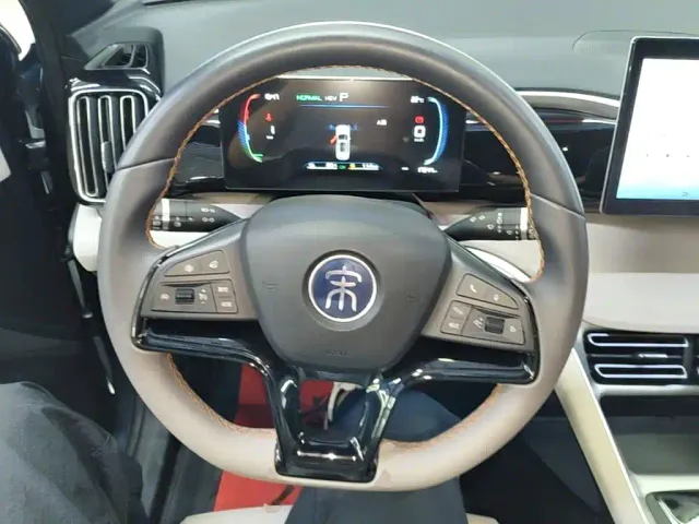 BYD Song Pro — Фото автомобиля 10