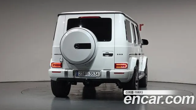 Mercedes-Benz G-Class — Фото автомобиля 4